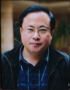 山東金馬首裝飾材料總經(jīng)理郭欣