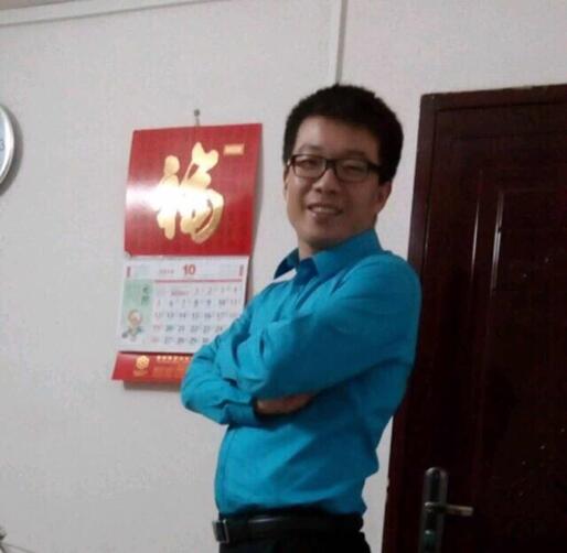 深圳毅順錦鴻模具有限公司 總經(jīng)理丁金峰 深圳毅順錦鴻模具有限公司 總經(jīng)理丁金峰