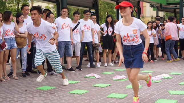 全員犇跑活動(dòng)