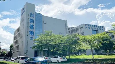 傳統(tǒng)醫(yī)療行業(yè)如果通過互聯(lián)網(wǎng)轉(zhuǎn)型？